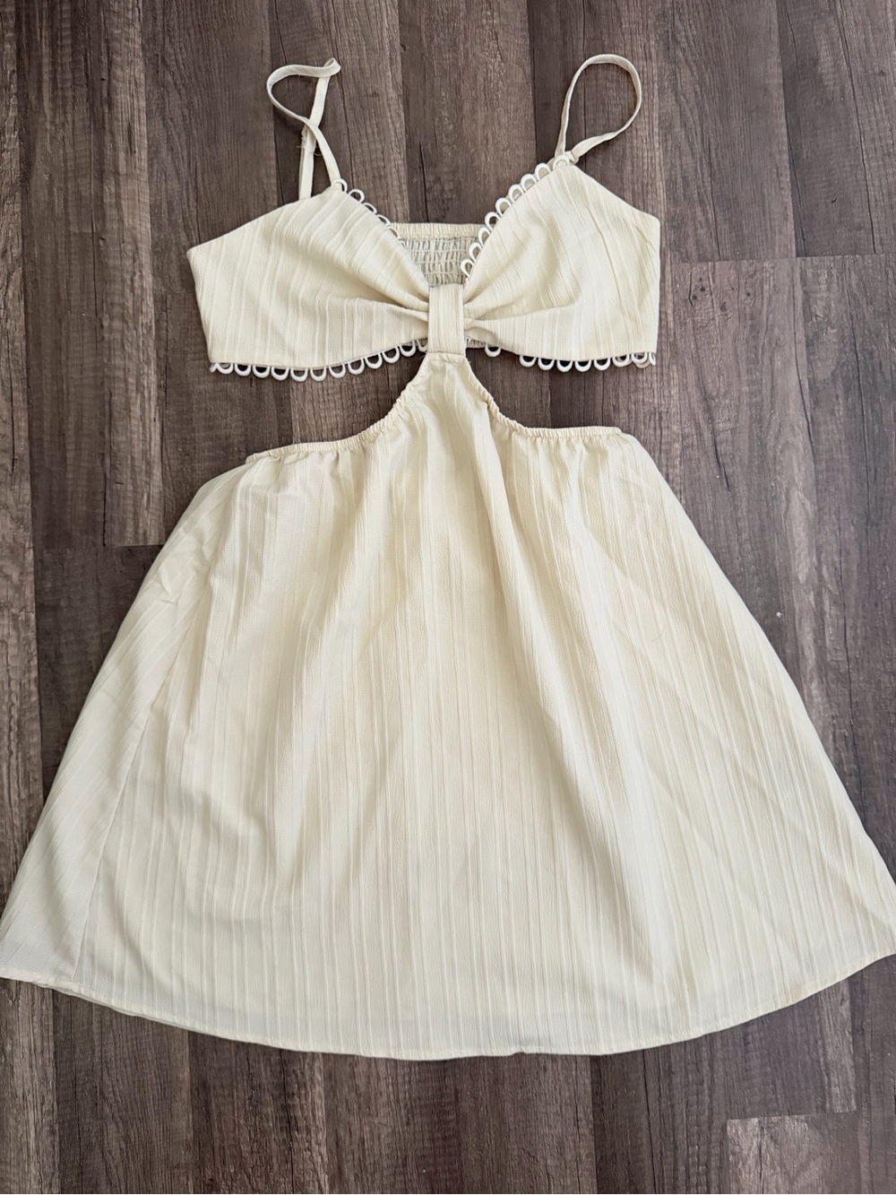 Cream Cutout Sundress with Bow Front - Kids